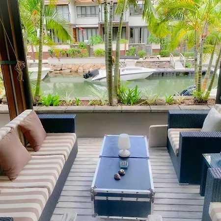 Rising Sun - Stylish & Comfortable Marina Duplex